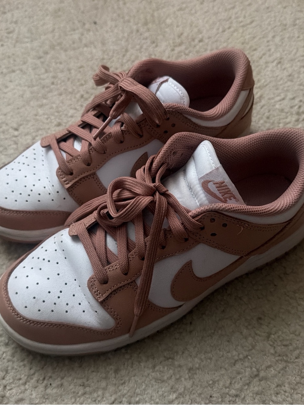 Nike Women's Low-Top Sneakers in Rosewood and White